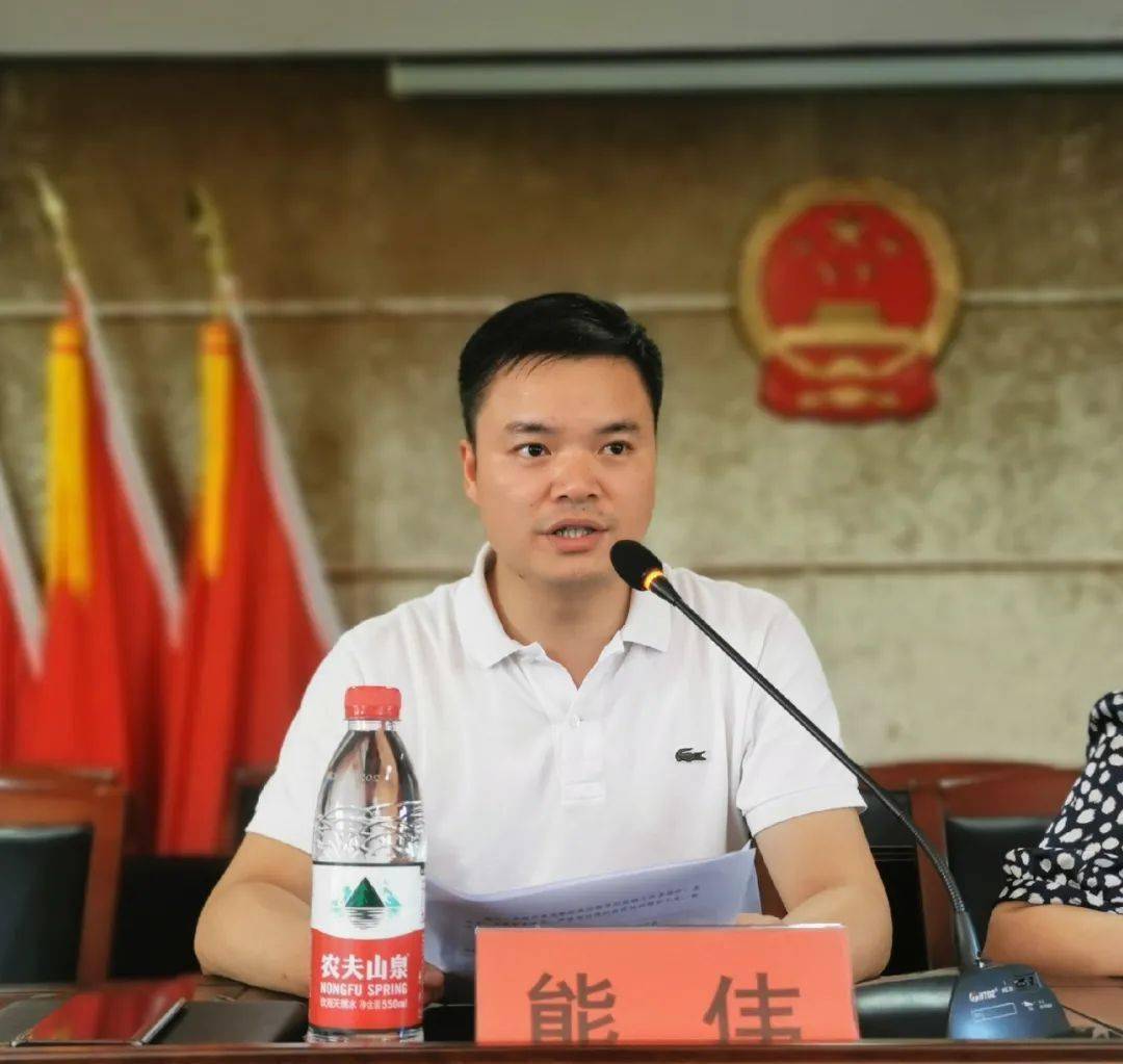 熊伟表示,巡察组此次来沙埠镇开展巡察,是对我镇工作全面检阅,也是