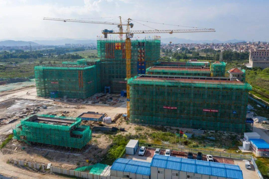 养正中心小学新校区 一期工程建筑今日全面封顶