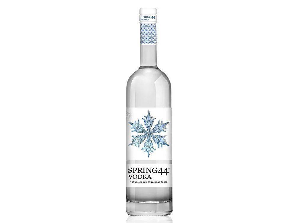 图片:spring 442011年推出的这款伏特加,以其奶油质地和黑麦的辛辣