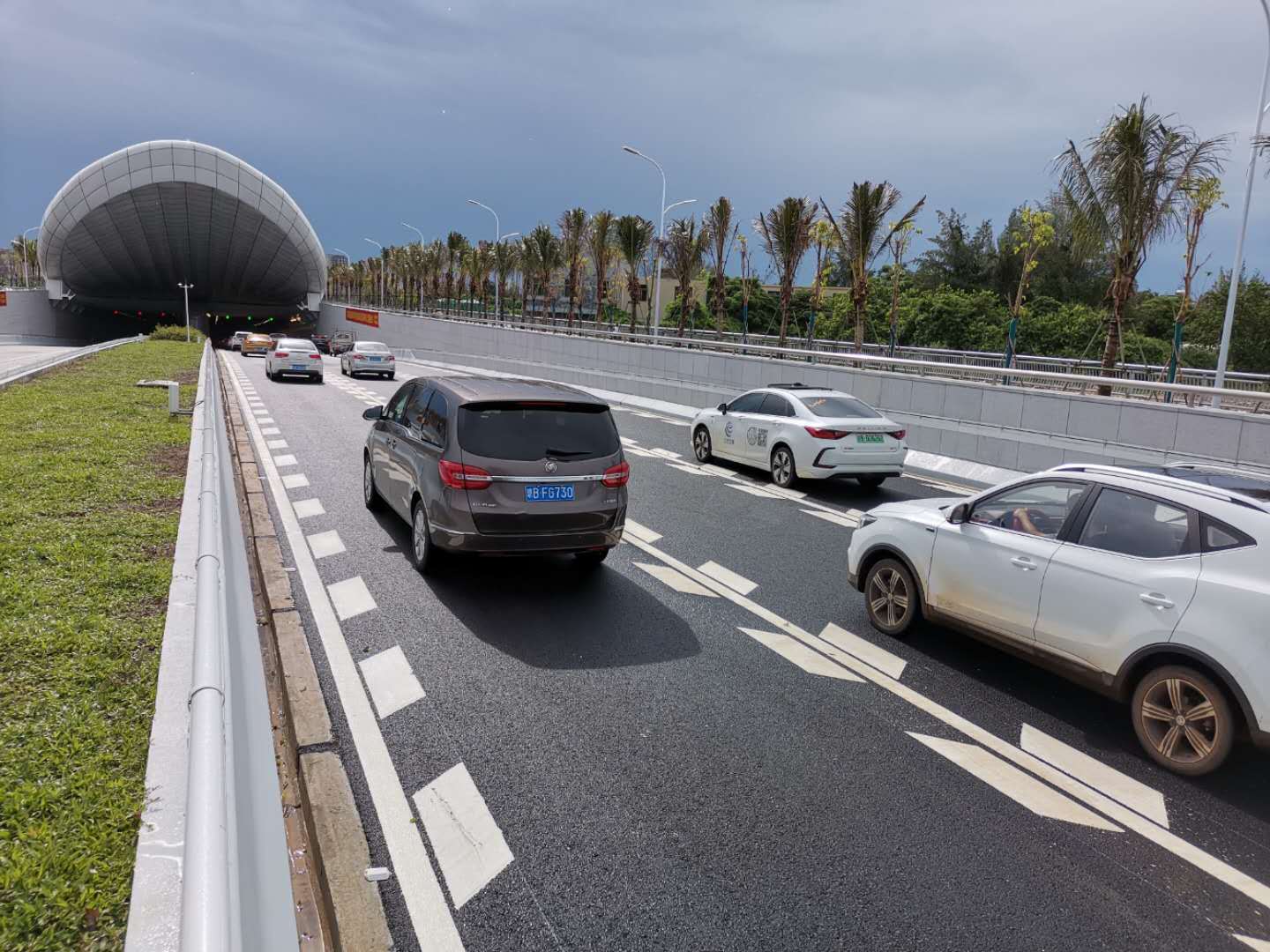 海南省首條過江隧道通車上海服務助力海南自貿港建設