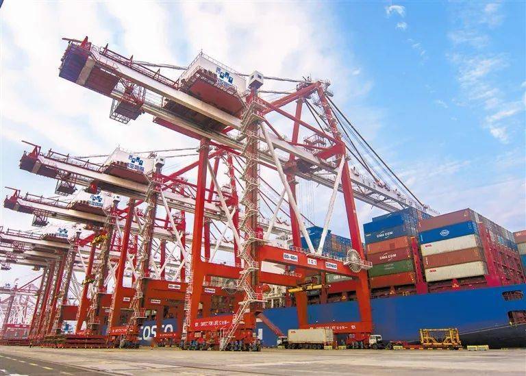 天津新港 来自搜狐网