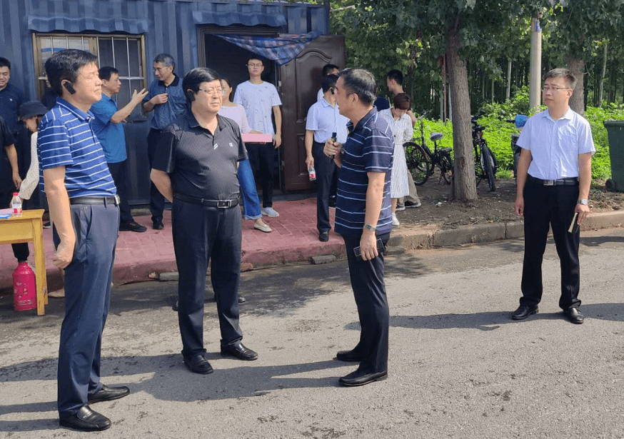 8月18日,市人大常委会党组副书记,副主任李永科带领市人大联动监督第