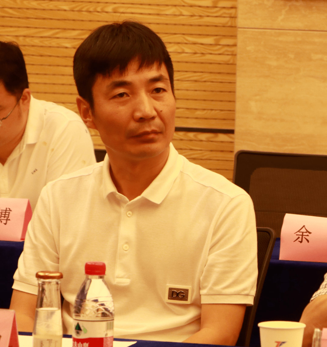 郑州腾发名车广场创始人 吴永超山东省二手车流通协会秘书长 万冉冉