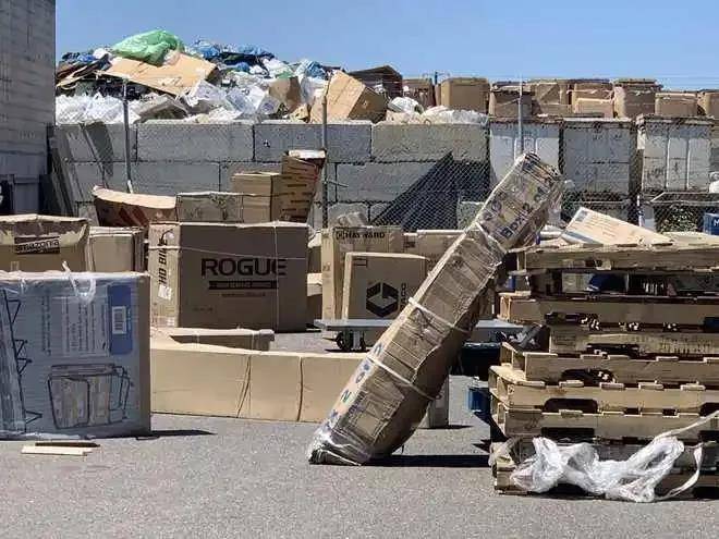 但亚马逊爆仓/卡车司机短缺/码头机场承压