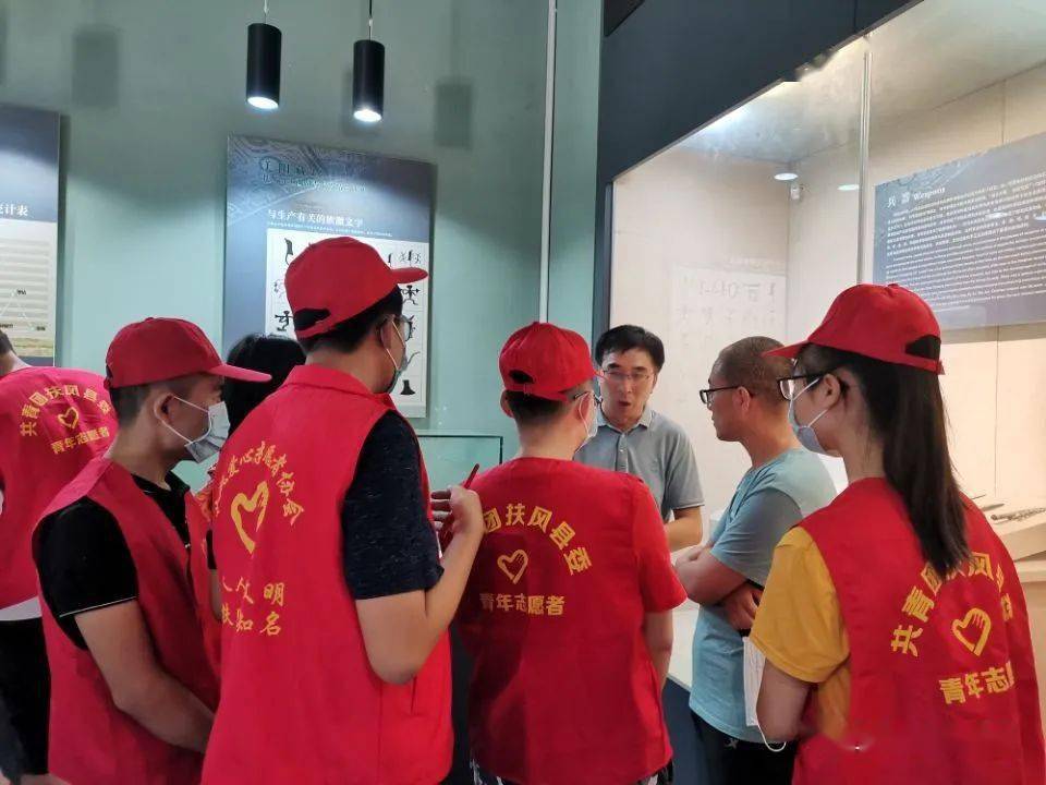 百名大学生志愿者为扶风旅游代言助力文明城市创建实践活动启动