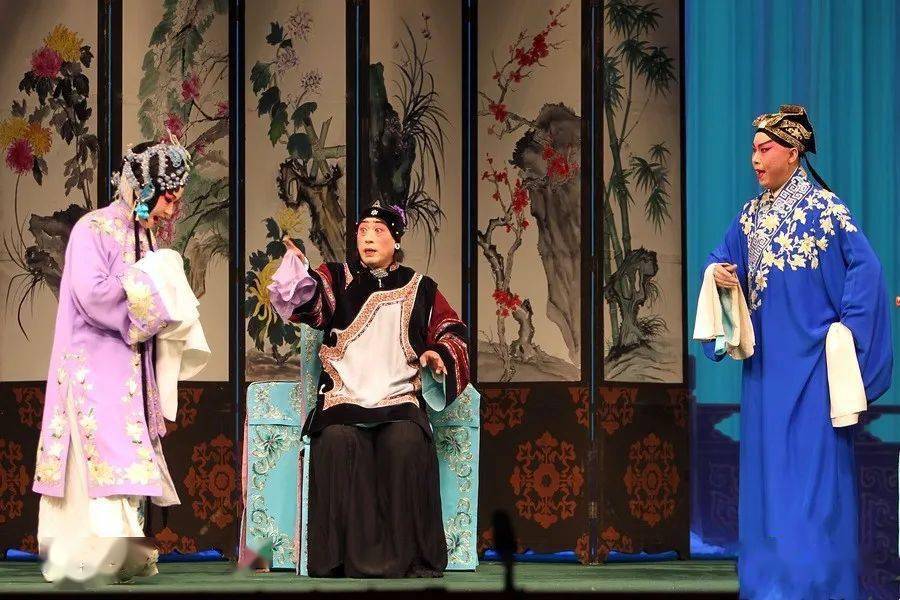 戏曲小课堂|【第163讲】戏曲剧目介绍(39)——京剧《孔雀东南飞》