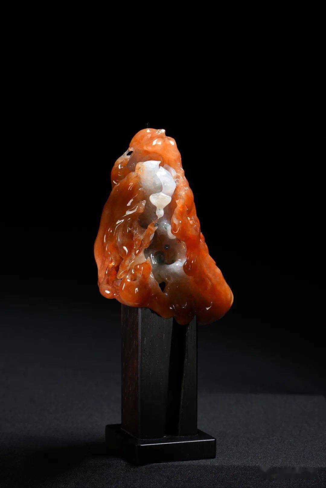 黄宝庆雕艺界的一股清风