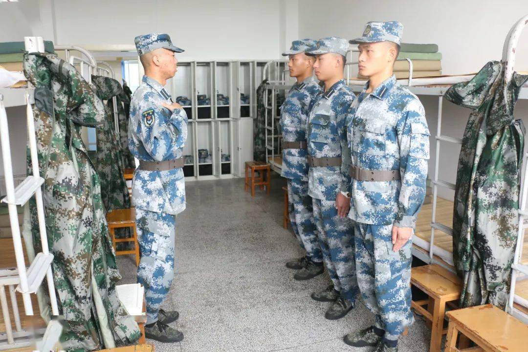新训系列报道之一迎接新战友空工大新训班长马力全开