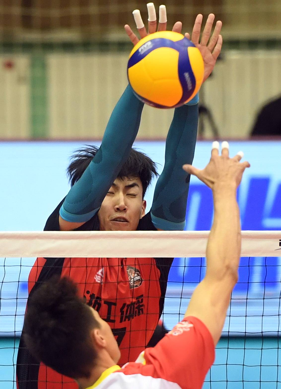 排球——男排超级联赛:浙江队获得第四名