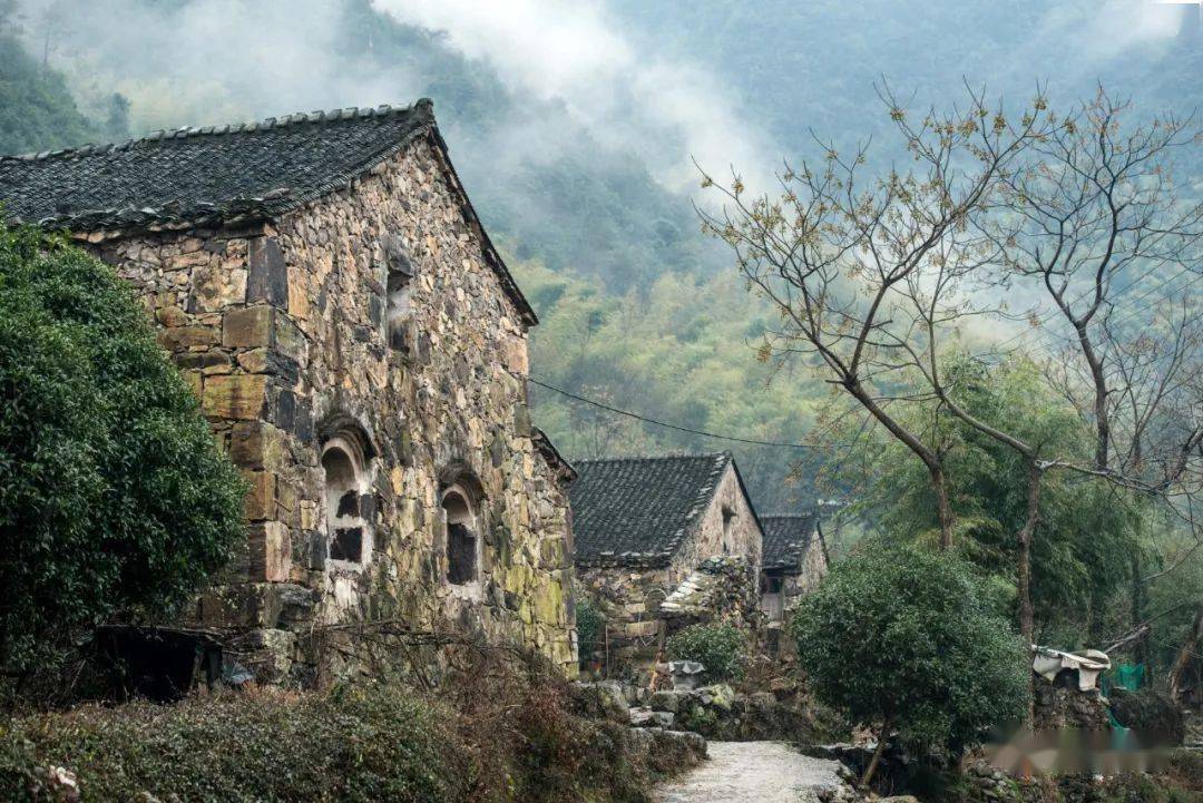 临海原来有这么多"坑",你都"踩"过哪些呢?_古村