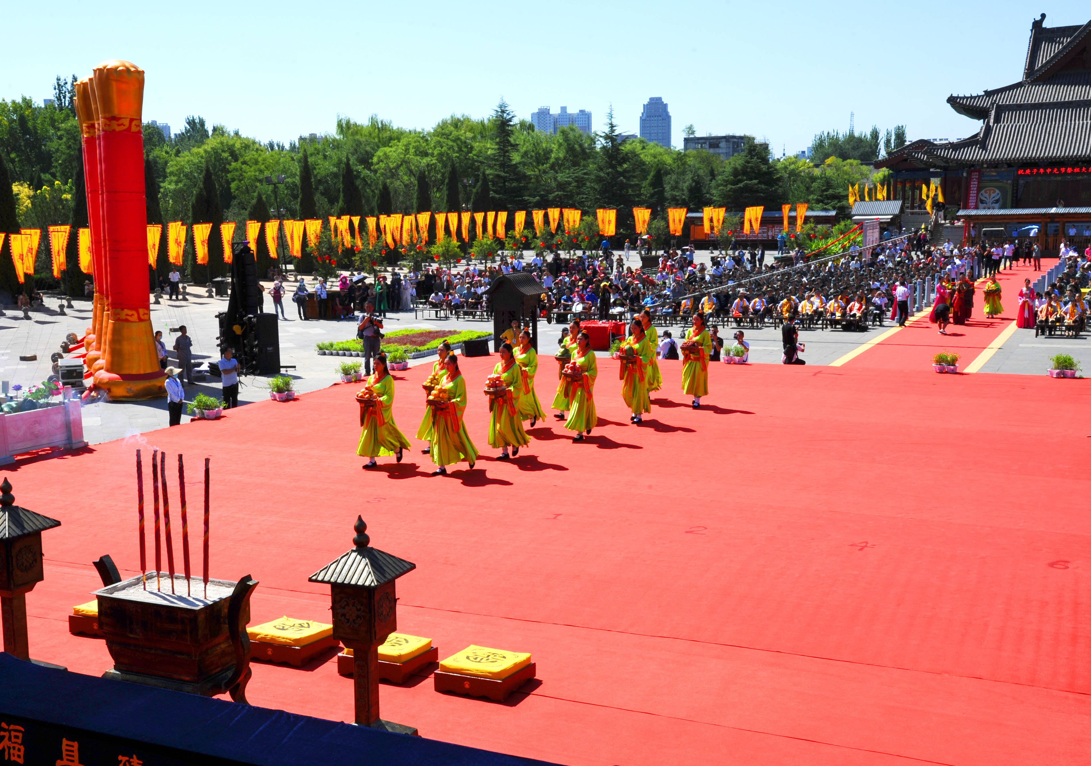 山西洪洞大槐树举行中元节祭祖活动