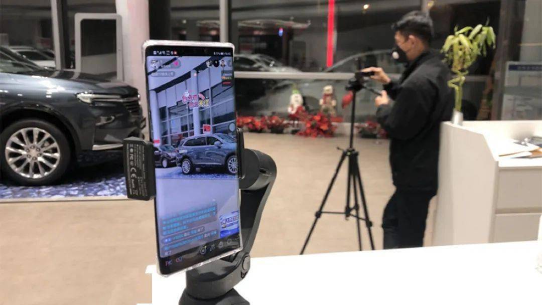 从县级市4s店到汽车直播头部大号屹立别克的直播逆袭之路