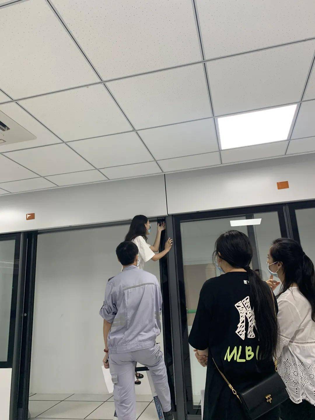 5号线开展屏蔽门业务能力评估