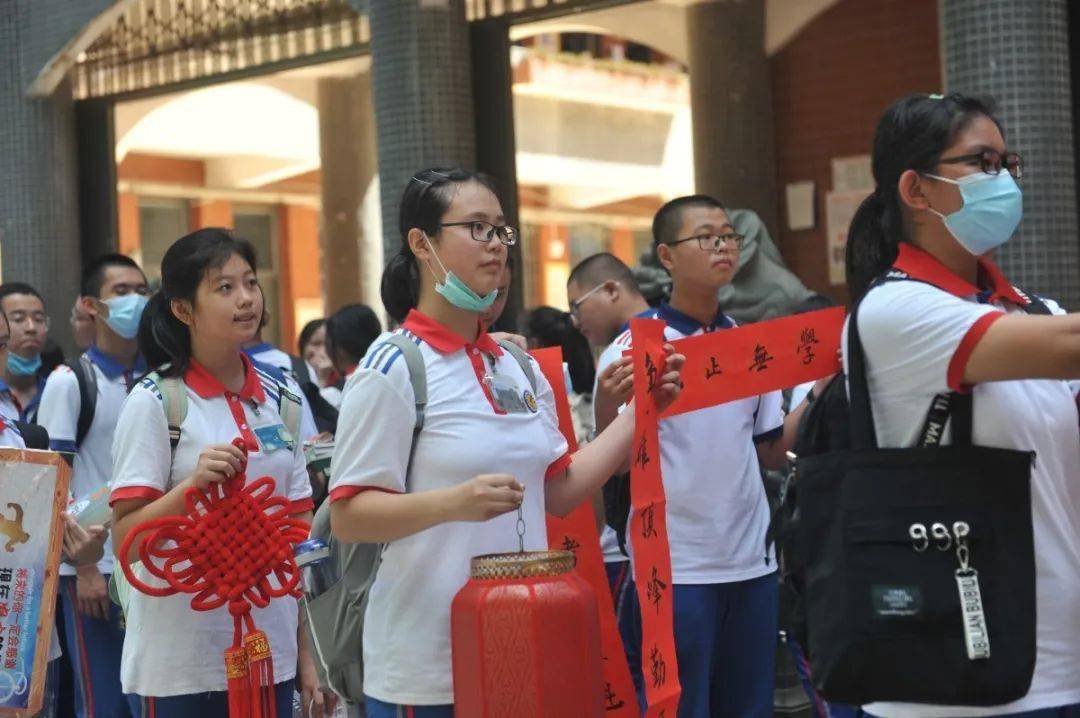 扬帆起航"初三,我们来了"——厦门六中2021届新初三搬楼仪式