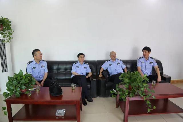 南阳市公安局副局长张志刚到社旗县公安局督导调研坚持政治建警全面
