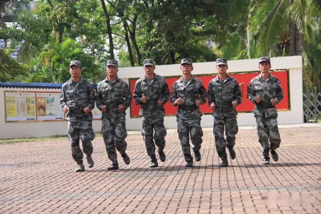 三亚市吉阳区人武部组织教练员队伍集训