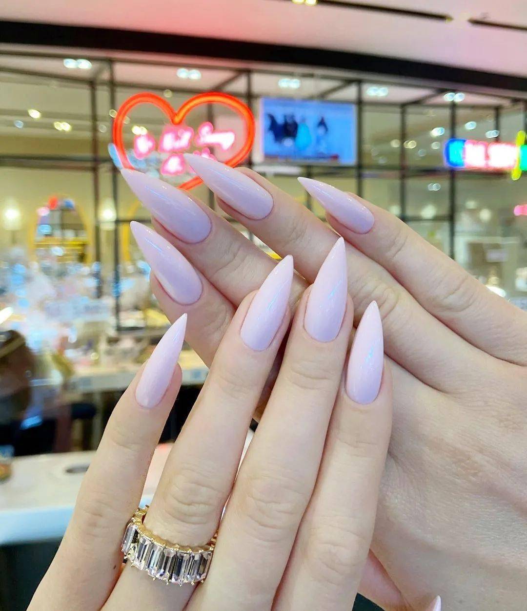 美甲欧美风尖形甲超显手长