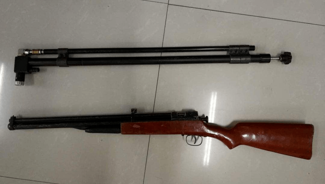 金溪县公安局出重拳一月连查三起涉枪案件