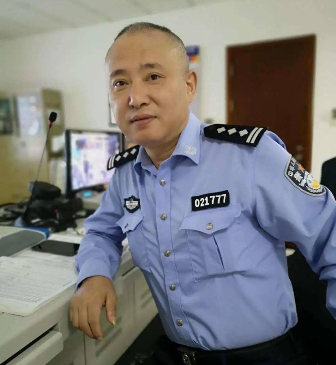 暖心义举救助老人分文不取促成爱心捐赠