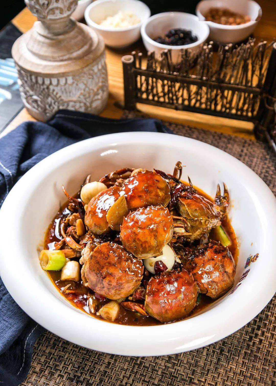 荣获"虾王"桂冠的夜场网红来了,这次又有新花样!_手机搜狐网