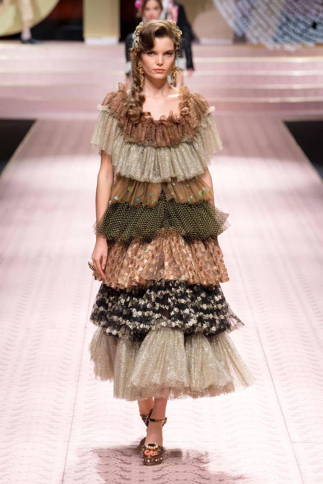 华丽复古巴洛克时尚