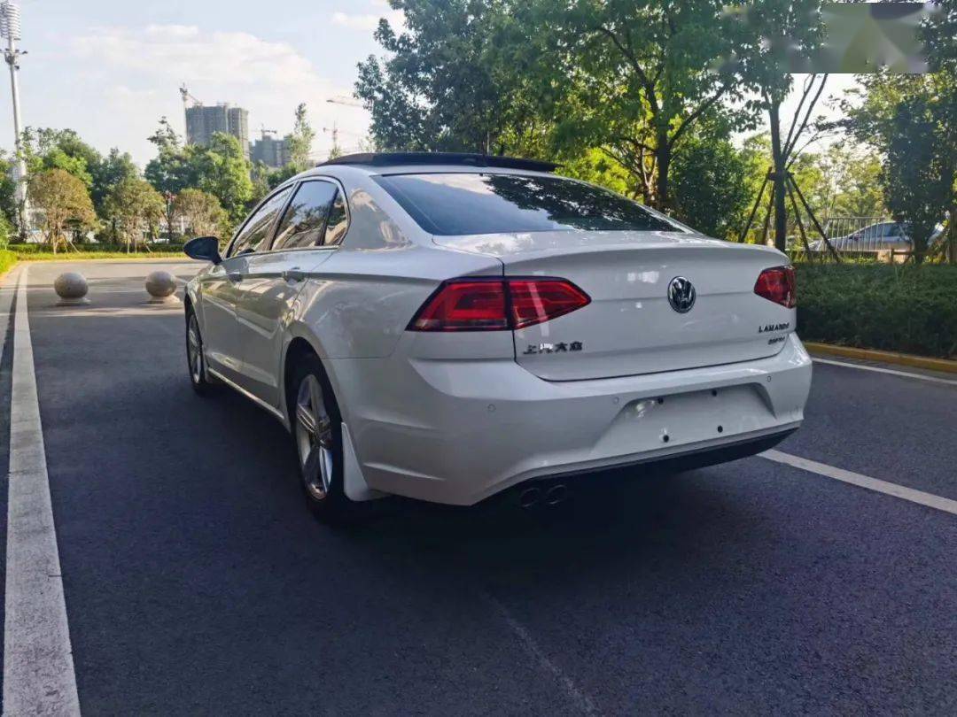 2017年大众凌渡14t280舒适版