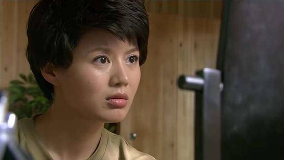 火凤凰谭晓琳调查雷神资料一查吓一跳是绝密文件