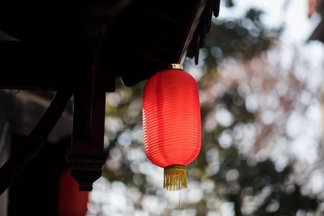 辛棄疾《鷓鴣天·代人賦》28,向河梁,回頭萬里,故人長絕.