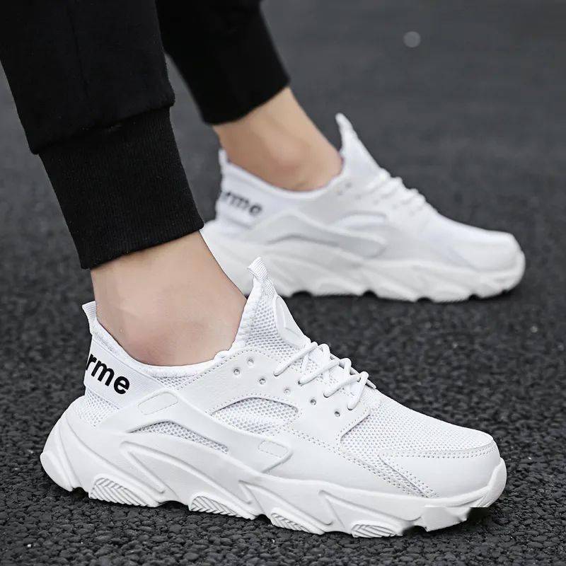 男士小白鞋这么穿搭让你帅到没有男性朋友