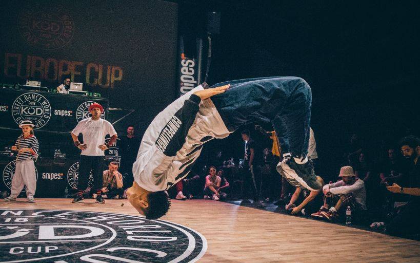 世界街舞locking之王肖杰:没人讨厌岂不是很没意思丨专访