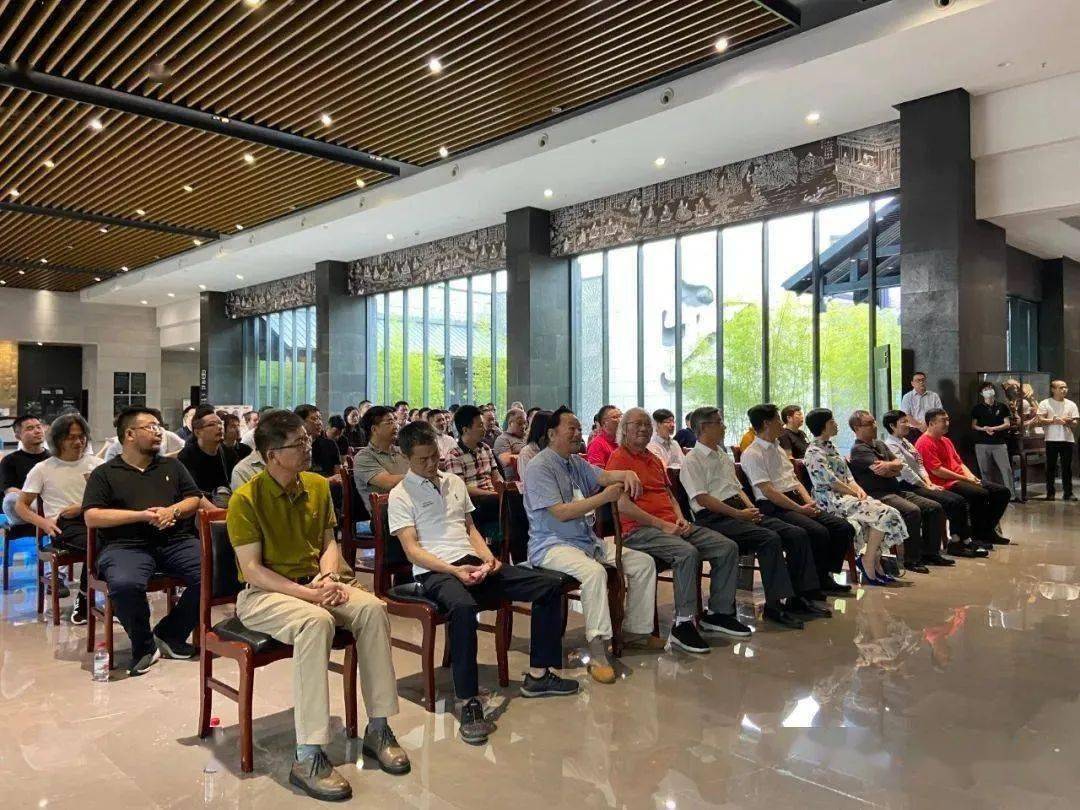 刘生东致辞陈德洪致辞车帝麟致辞孙增杰致答谢词孙增杰向绍兴图书馆和