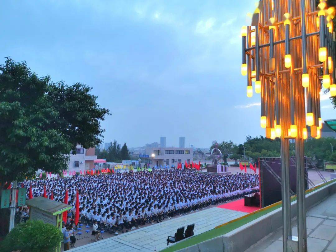 惠南中学秋季开学典礼暨表彰大会快来看看有没有你认识的老师和同学