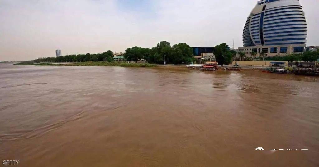 尼罗河水位开始下降