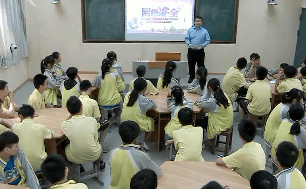 黄石十五中黄石五中黄石三中黄石四中同时,根据教育部门要求各学校还