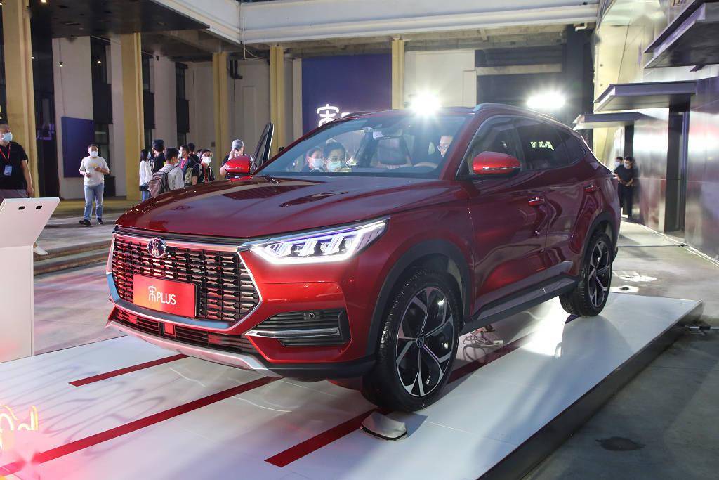 售价11581438万元比亚迪宋plus燃油版正式上市