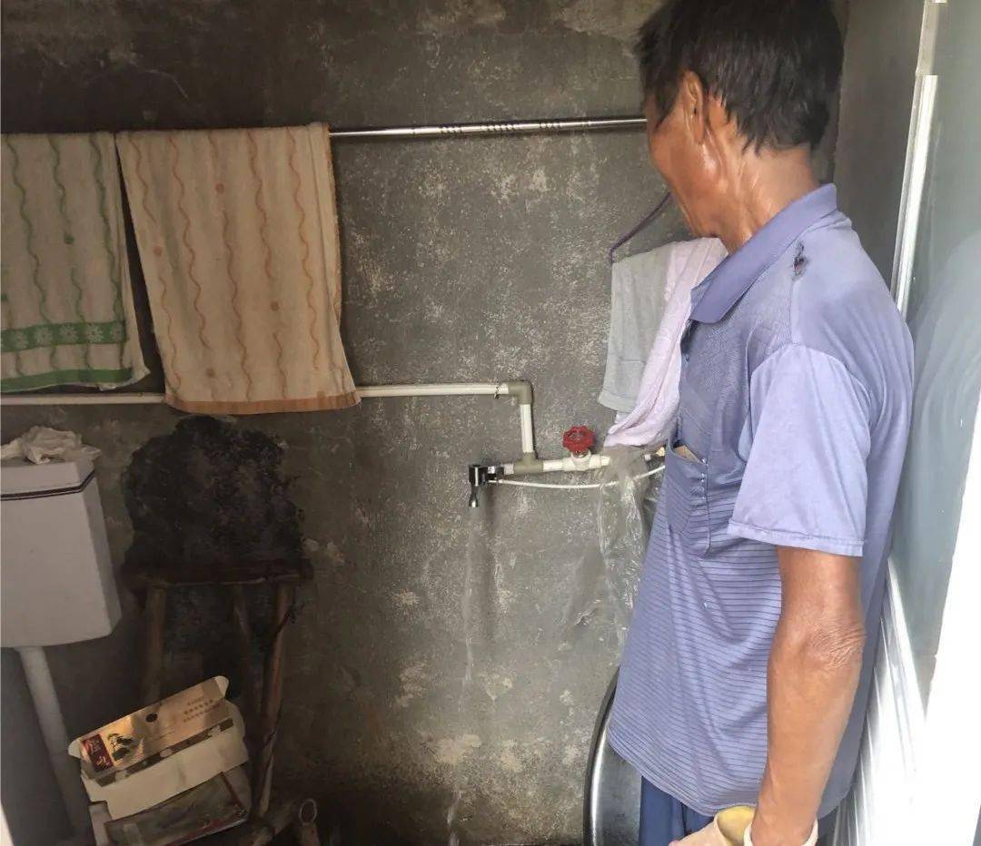 义成镇那港村家家户户通了自来水