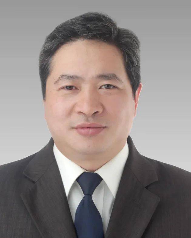 梁一锋,现任新昌县大数据发展管理中心数据资源科科长,拟任事业单位副