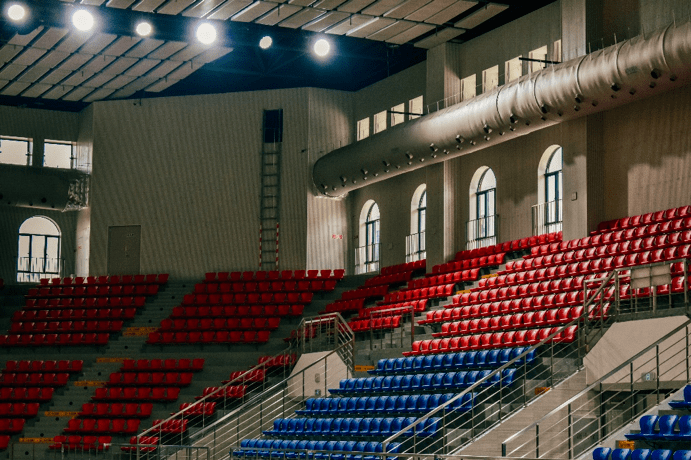 启用全方位解锁中大新体育馆附预约指南