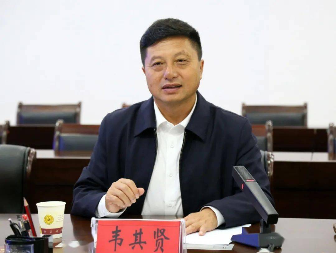 黄埔区人大常委会主任陆小荣率队到三都调研