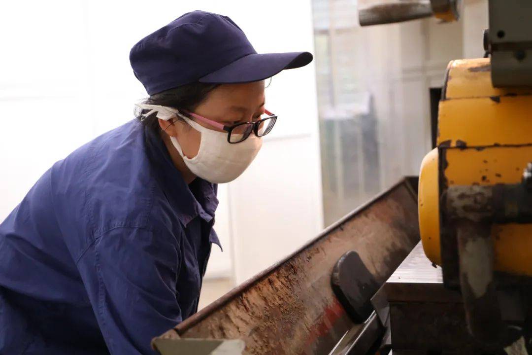 兵工人诗歌我是一个军工人