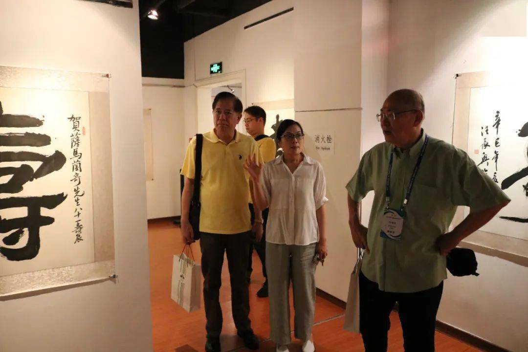 馆内新闻世界台胞协会会长朱梅生一行到我馆参观访问