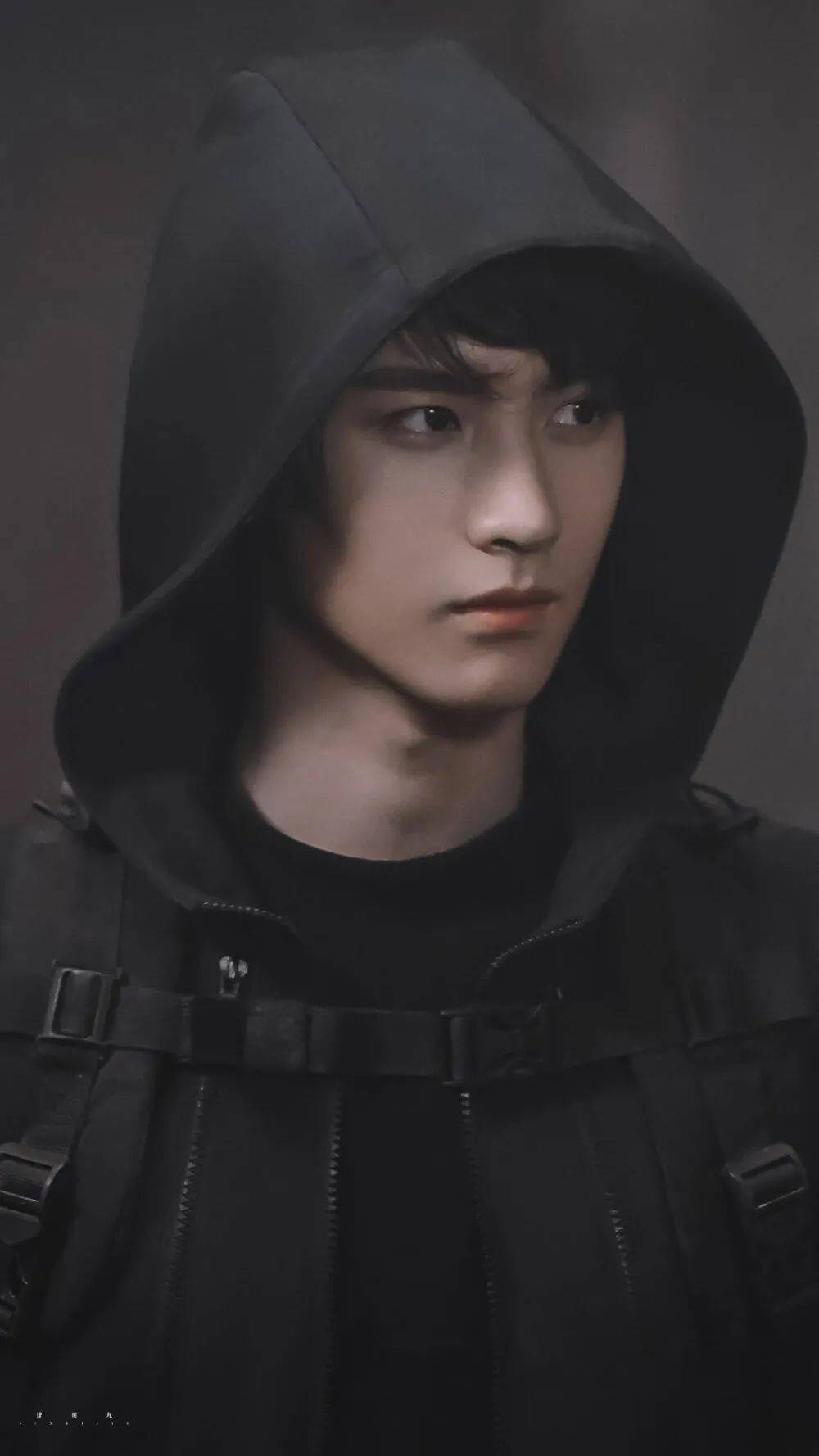 手机壁纸重启之极海听雷张起灵刘丧