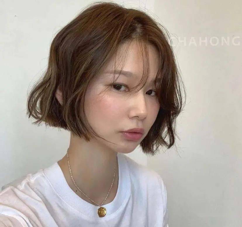 剪"百年经典短发",秋天真凉爽_发型