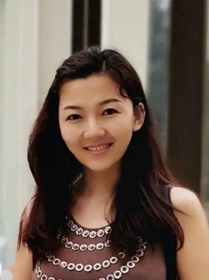 演员,学霸美人——张舒怡活泼开朗的东北妞儿,金融从业者.