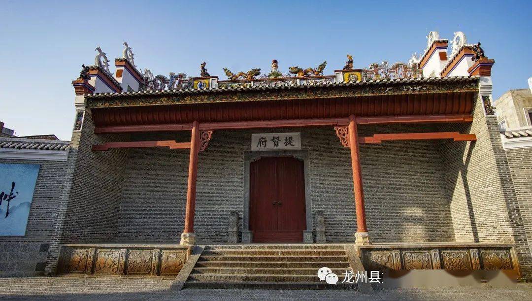 世界这么大我想和你在龙州的古镇走走