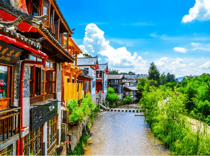 第一次去云南多数人都会选择的昆大丽,应该怎么玩?