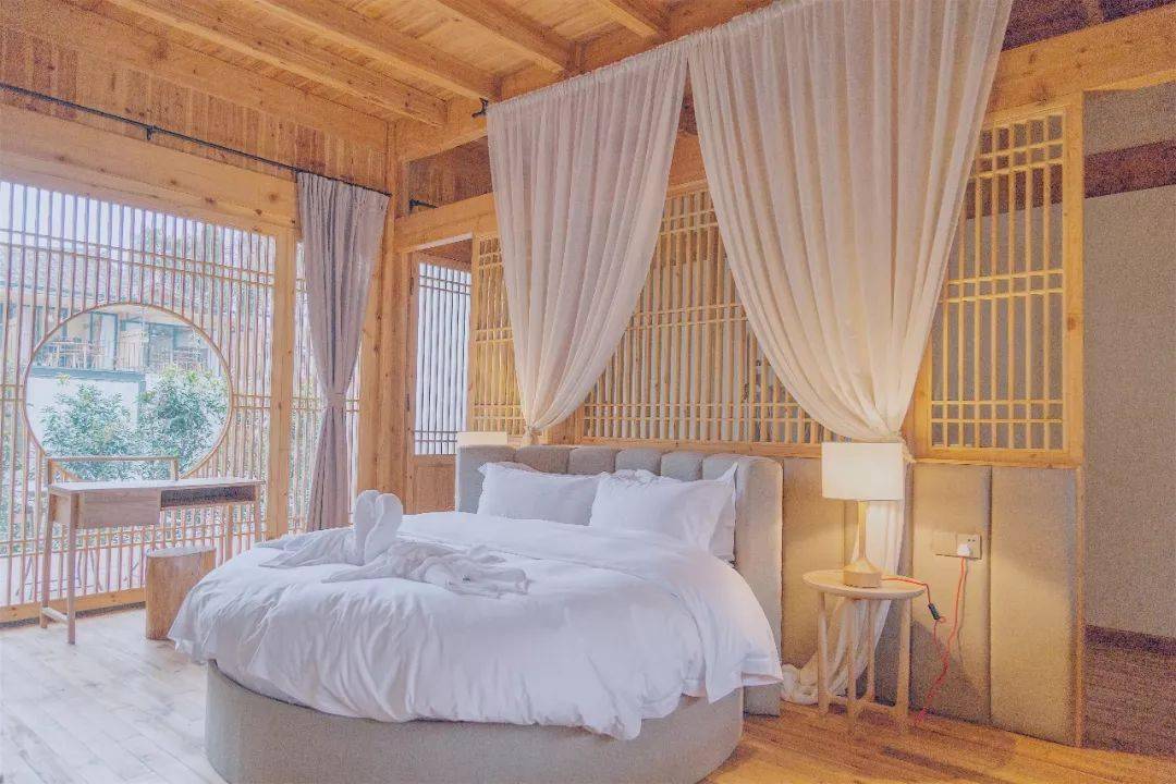 民宿时光在泰顺藏着这么一家充满畲乡风情的民宿