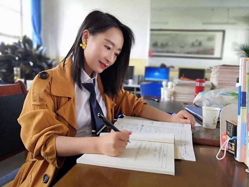 庄浪一中2020年优秀教师风采