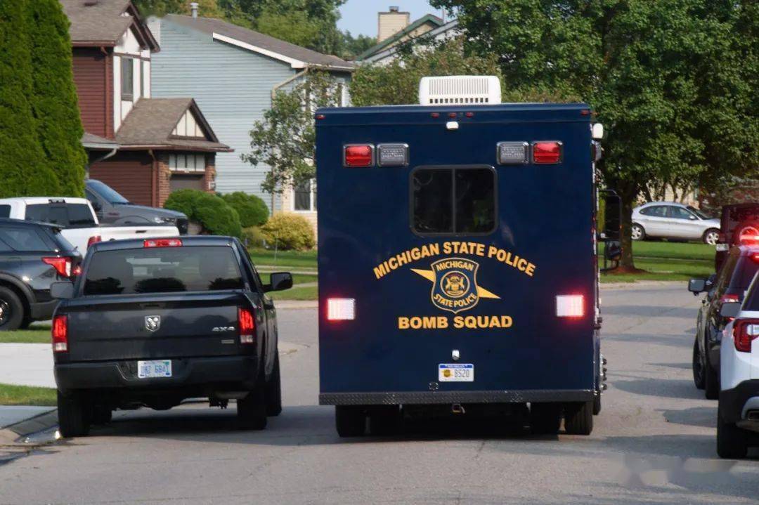 现场美国密歇根州沃什特瑙县对峙案件