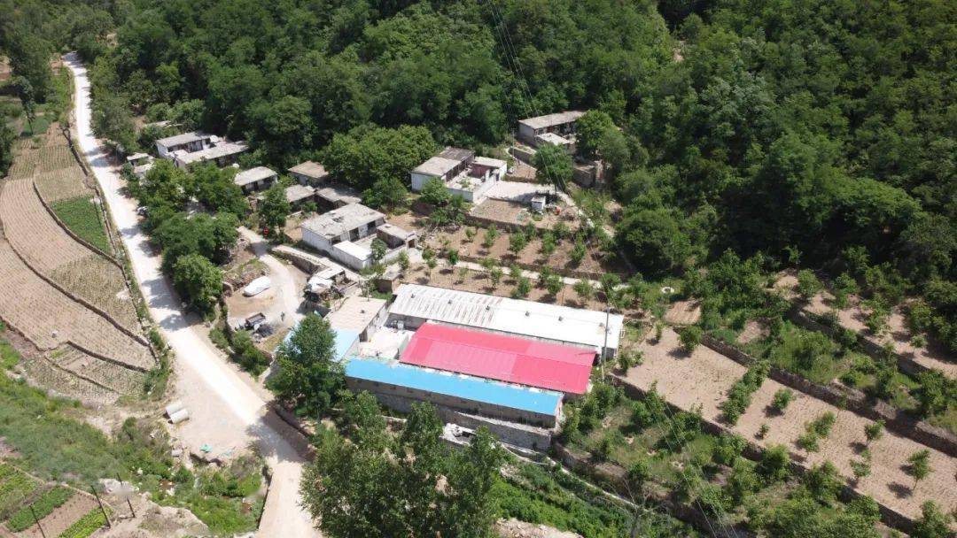 老照片里寻乡愁阜平搬迁村航拍照片系列之城南庄